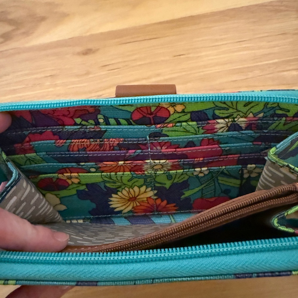 Sakroots‎ Colorful Floral Mini Bag - Picture 9 of 10